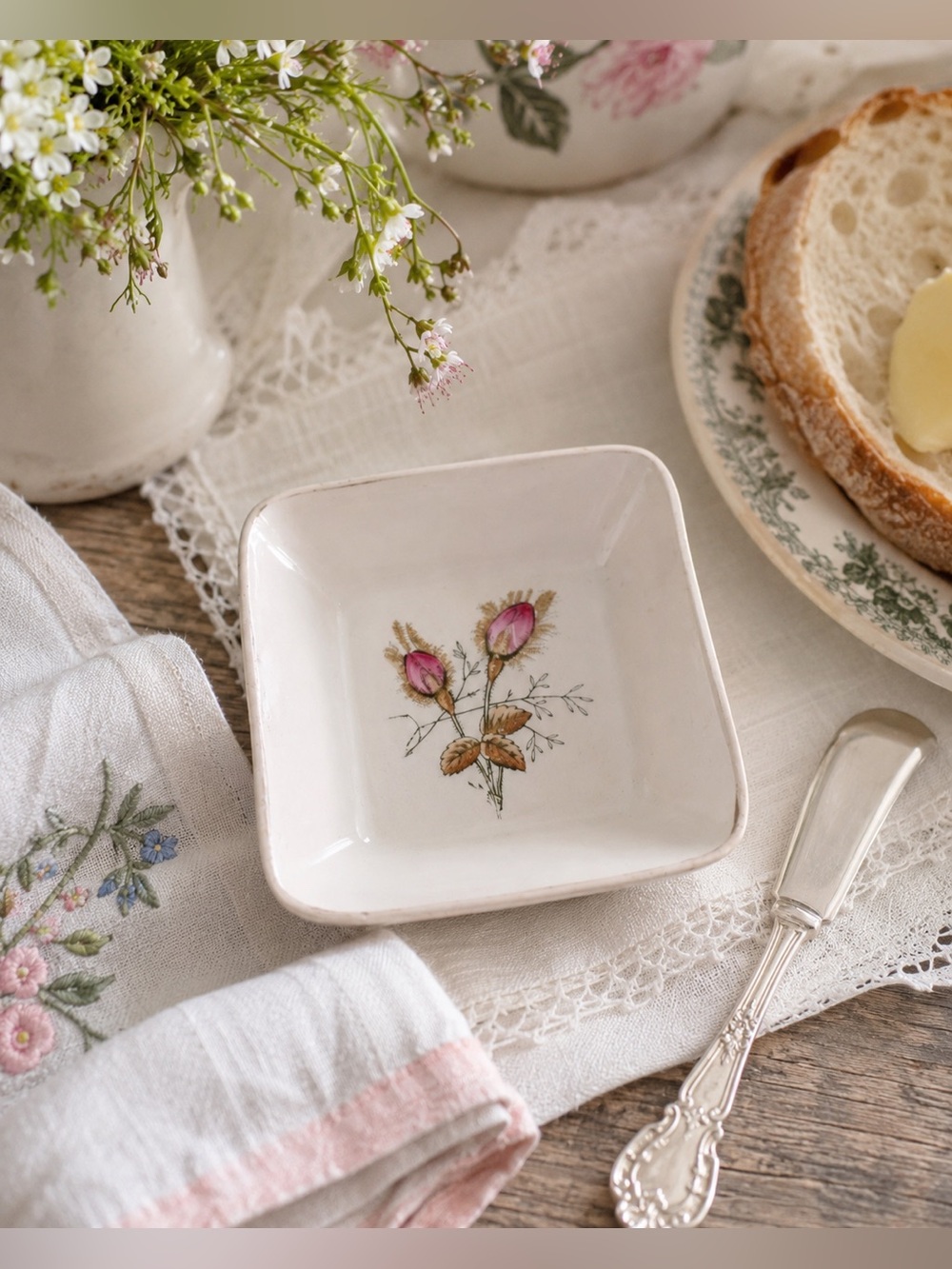 Vintage Alfred Meakin Royal Ironstone Floral Trinket Dish England